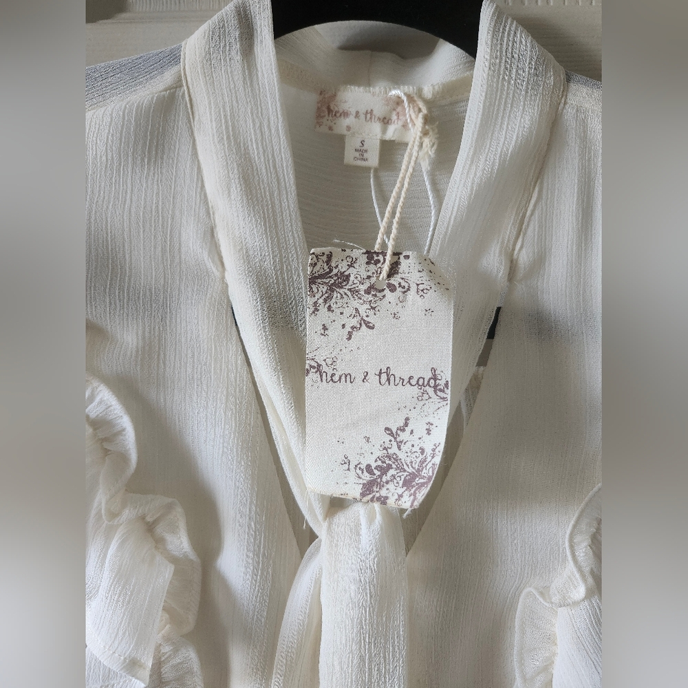Victorian Style Ruffled Blouse - Picture 3 of 11